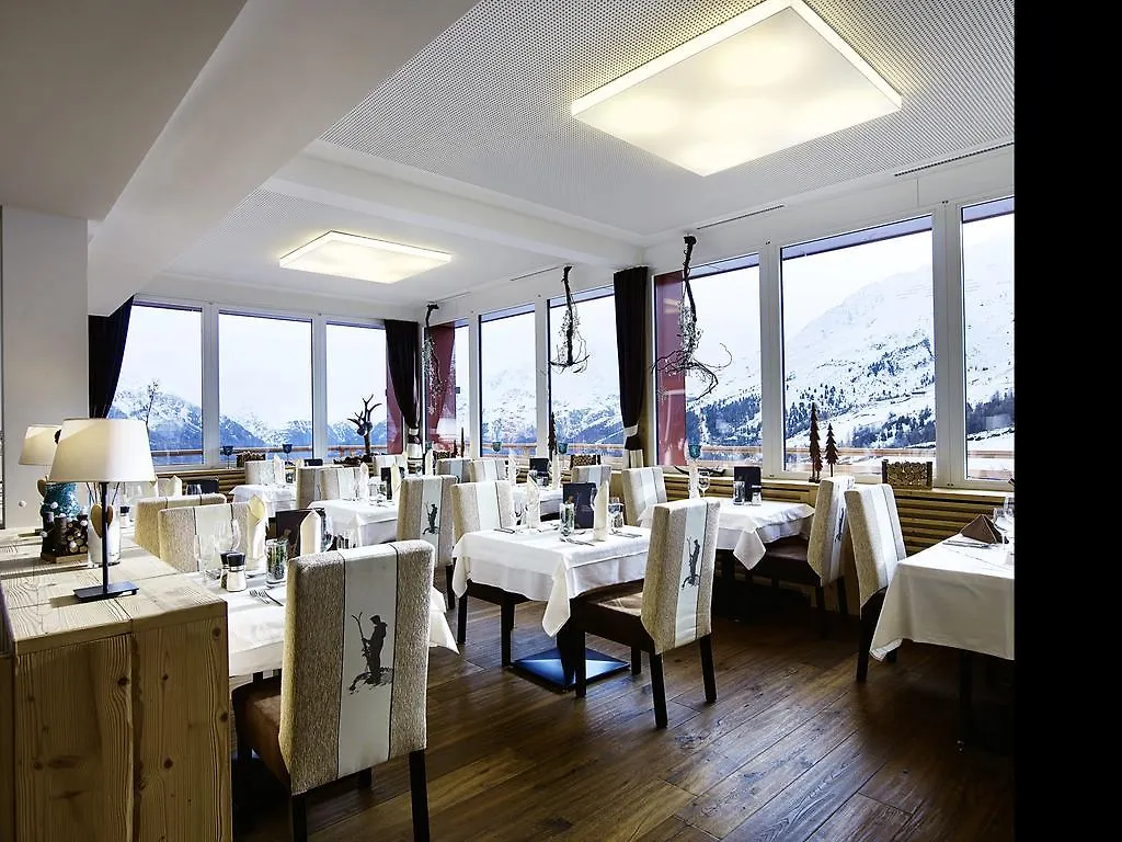 Hotel Alpenfriede 솔덴 4*,